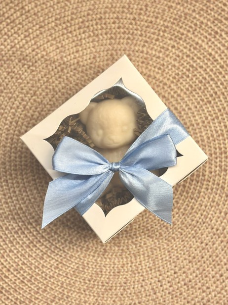 Mydełko miś w białym pudełeczku ze wstążką - możliwość PERSONALIZACJI - drobny upominek, prezent, podziękowanie, podziękowania, baby shower, chrzciny, urodziny i inne uroczystości, dla dziecka, dla niej