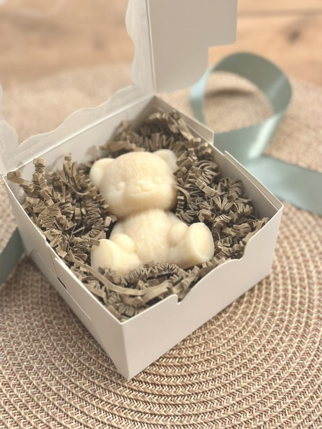 Mydełko miś w białym pudełeczku ze wstążką - możliwość PERSONALIZACJI - drobny upominek, prezent, podziękowanie, podziękowania, baby shower, chrzciny, urodziny i inne uroczystości, dla dziecka, dla niej