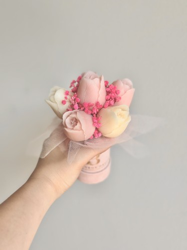 FlowerBox z kwiatów z mydełek glicerynowych z dodatkiem koziego mleka - tulipan pink CANDY- na urodziny, ślub, imieniny, panieński, baby shower, podziękowanie, dla mamy, przyjaciółki, pary młodej, świadkowej, nauczyciela, babci, upominek, prezent