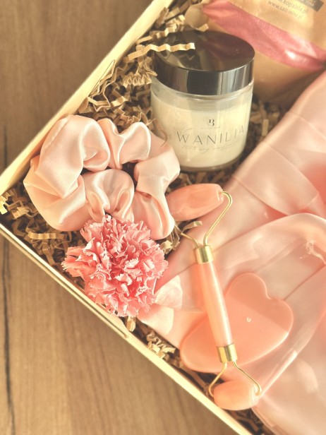 RelaxBox - chwila relaxu - box prezentowy róż PREMIUM - baby shower, dla przyszłej mamy, dzień mamy, urodziny, walentynki, dla dziewczyny, panieński, ślub, dla Niej