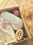 RelaxBox - chwila relaxu - box prezentowy biel PREMIUM - baby shower, dla przyszłej mamy, dzień mamy, urodziny, walentynki, dla dziewczyny, panieński, ślub, dla Niej